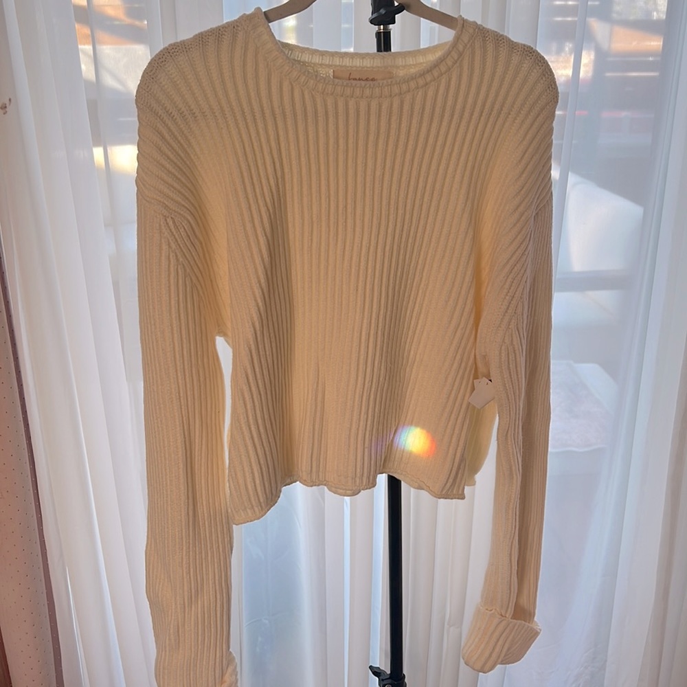 The softest yummiest cream sweater ✨